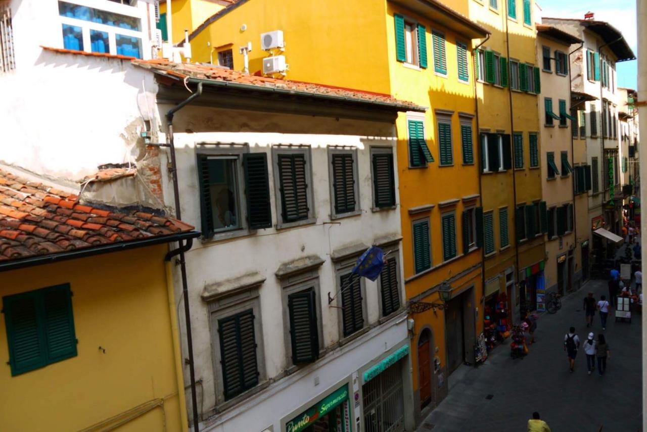 Rosso E Nero * Firenze